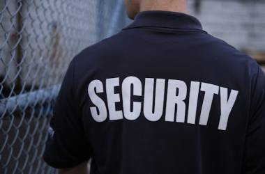 3 reasons why security guards are needed for loss prevention